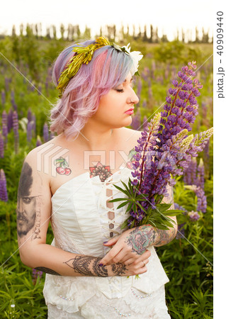 portrait of sensual attractive tattoo bride 40909440