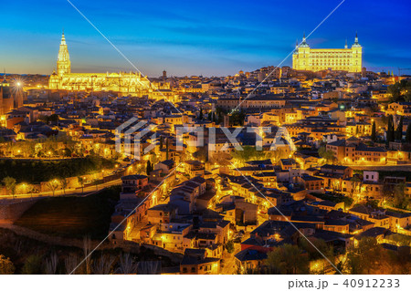 Land scape of Toledo old city 40912233