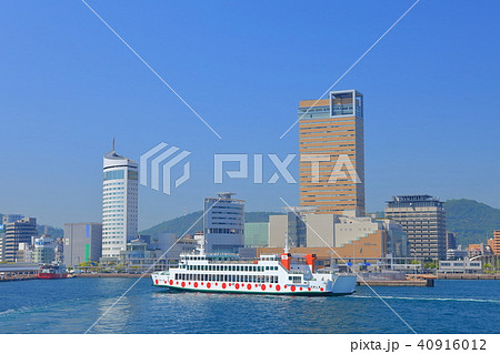 フェリーから見たサンポート高松 40916012