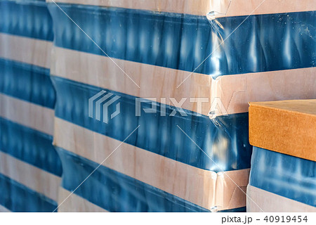 Many wine bottles packed for wholesale at winery 40919454