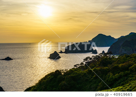 (静岡県)奥石廊崎 ヒリゾの海岸線 夕景 (静岡県)奥石廊崎 ヒリゾの海岸線 夕景 40919665
