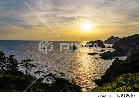(静岡県)奥石廊崎 ヒリゾの海岸線 夕景 (静岡県)奥石廊崎 ヒリゾの海岸線 夕景 40919667
