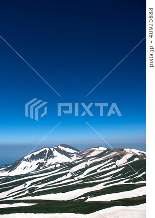 大雪山白雲岳山頂より 40920888