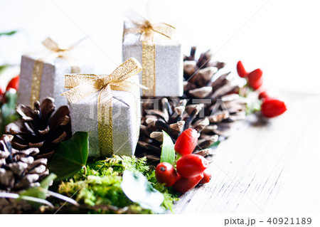クリスマスプレゼント 40921189