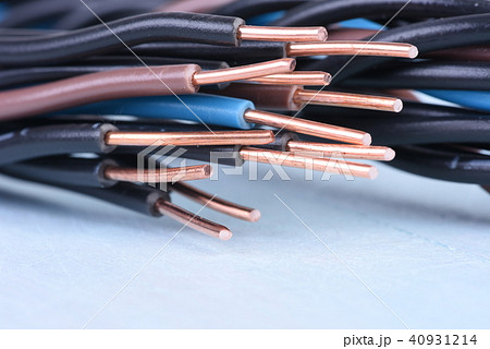 Group electric wires closeup 40931214