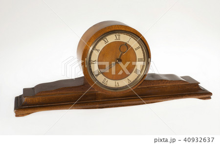 old clock, isolated, white background 40932637