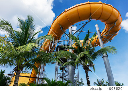attraction with a water pipe attraction with a water pipe 40936204