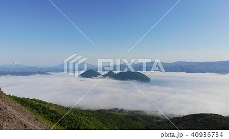 春の洞爺湖雲海 40936734