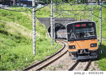 【田園都市線　東武　50000型　たまプラザ駅】 40938199