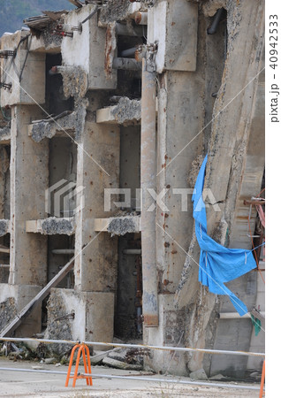 折れたコンクリートパイル 折れたコンクリートパイル 40942533