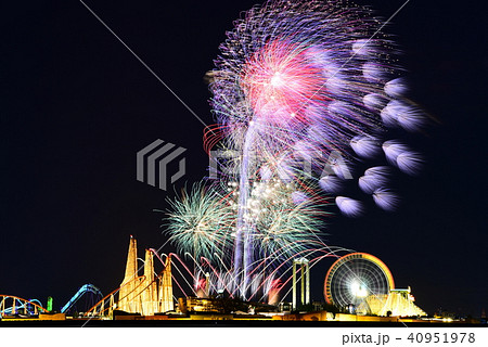 大輪が彩る夜空 40951978