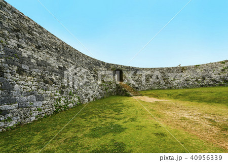 座喜味城跡 40956339