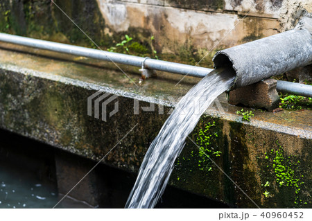 Wastewater flow to sewer Wastewater flow to sewer 40960452