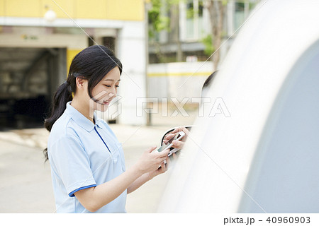 感情 東洋人 笑顔 40960903