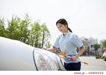 洗車 女性 女 40960939