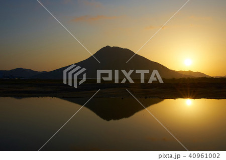 三上山からの朝日 40961002