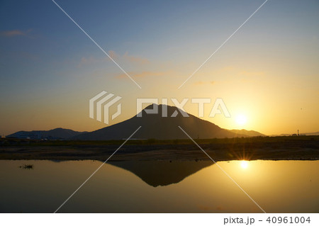 三上山からの朝日 三上山からの朝日 40961004