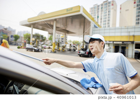 上半身 起立 立つ 40961013