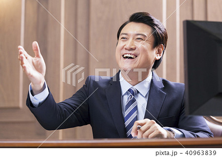 ビジネスマン 中年 中域 40963839