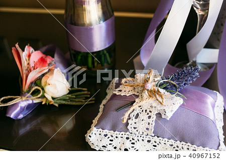 wedding bouquet boutonniere bottle of champagne wedding bouquet boutonniere bottle of champagne 40967152
