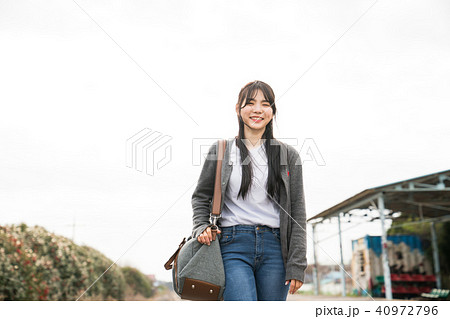 旅行 女性 女 40972796