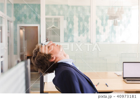 Man masturbating at work 40973181