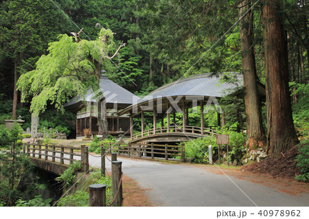 満願寺の微妙橋と地蔵堂　安曇野市穂高 40978962
