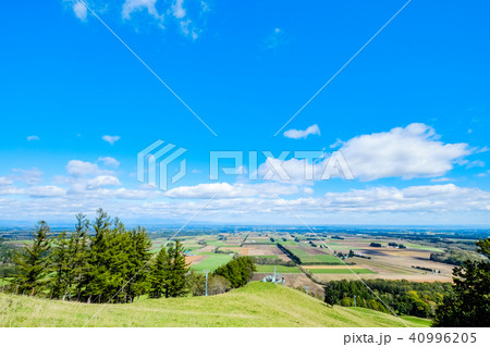 新嵐山スカイパークから望む十勝平野 40996205
