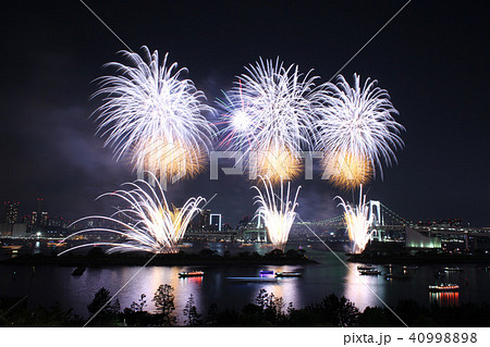 東京湾スターアイランド2018の花火。2018/5/26 40998898