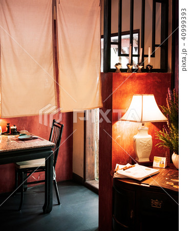 Red Chinese interior room with table, wooden chair 40999393