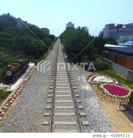 Closed Rail Road, Mipo, Haeundae, Busan 41004215