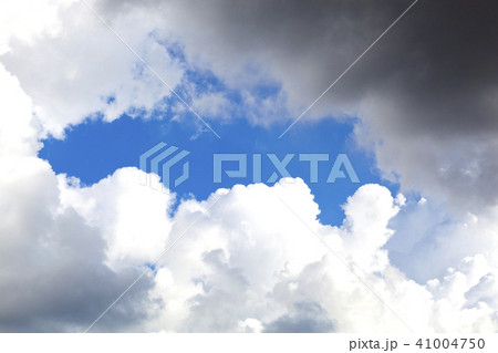 雲 入道雲 背景 41004750