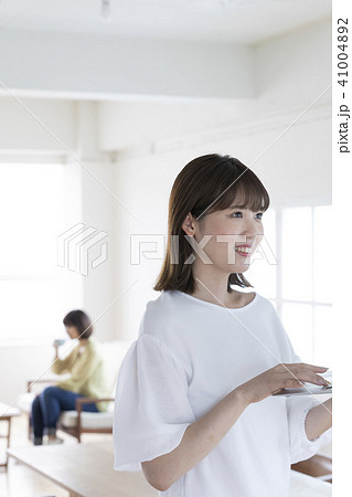 女性　スタートアップ　ベンチャー 41004892