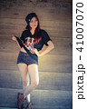 asia attractive young woman with sunglasses 41007070