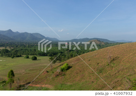 Landscape viewpoint of Grass Mountain. 41007932