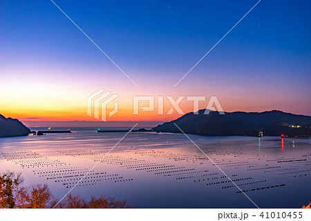 港町の朝焼け 港町の朝焼け 41010455