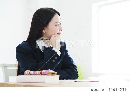 高校生 女性 女の子 勉強 受験 教育 学習 高校生 女性 女の子 勉強 受験 教育 学習 41014251