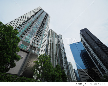 Noble Revolve Ratchada 1/2 ノーブルリヴォルヴ・ラチャダー 1/2 41014286