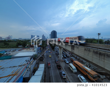 バンコク・スカイトレイン / Bangkok Skytrain at Bearing バンコク・スカイトレイン / Bangkok Skytrain at Bearing 41014523