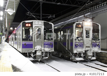 盛岡駅に停車中の東北本線(盛岡地区) 盛岡駅に停車中の東北本線(盛岡地区) 41017213