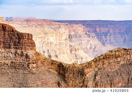 West rim of Grand Canyon 41020803