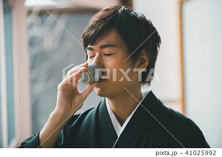 Montsuki-hakama Montsuki-hakama 41025992