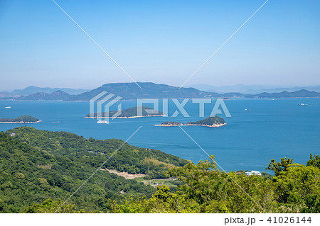 瀬戸内の風景 春 (高松市庵治町稲毛島、兜島、豊島) 瀬戸内の風景 春 (高松市庵治町稲毛島、兜島、豊島) 41026144