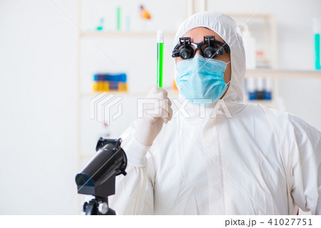 Chemist working on cannabis extract for medical purposes 41027751