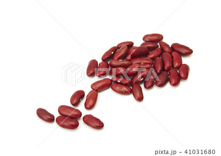 red bean on white background red bean on white background 41031680