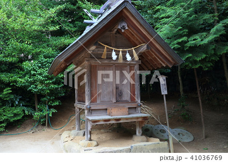 縁結びの神様 松江市八重垣神社 御祭神(伊勢宮) 縁結びの神様 松江市八重垣神社 御祭神(伊勢宮) 41036769