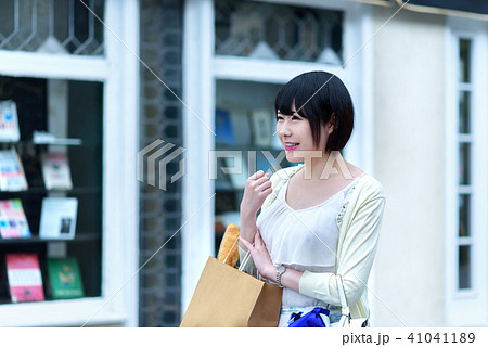 女性ライフスタイル スマホ 女性ライフスタイル スマホ 41041189