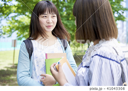 大学 女子大生 キャンパス 大学 女子大生 キャンパス 41043308