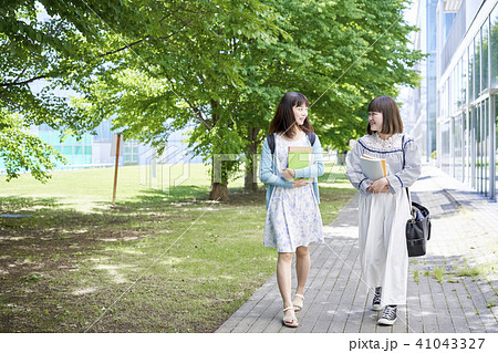 大学 女子大生 キャンパス 大学 女子大生 キャンパス 41043327