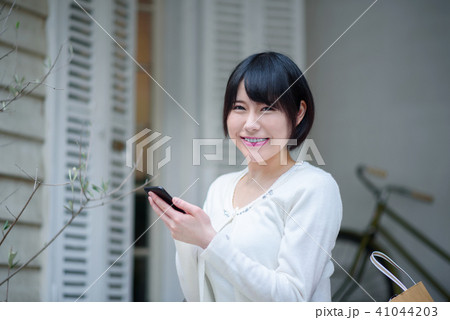 女性ライフスタイル　スマホ 41044203